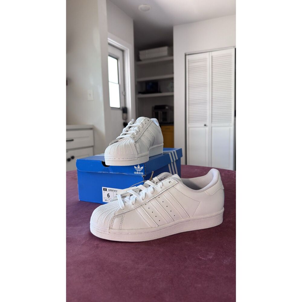 ADIDAS SUPERSTAR